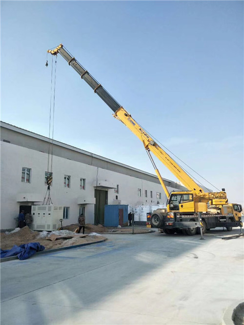 木兰县“超载就喊停”—— 吊车的 “重量保镖” 技术